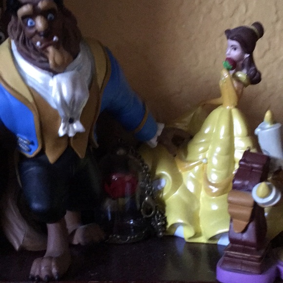 Meet your Posher, Frances - Picture 1 of 2